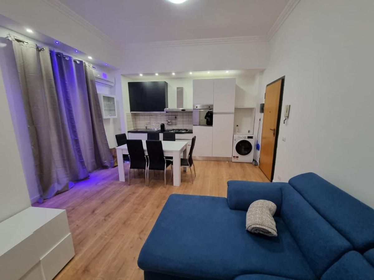 Piazza Colombo-Apartments Санремо Экстерьер фото