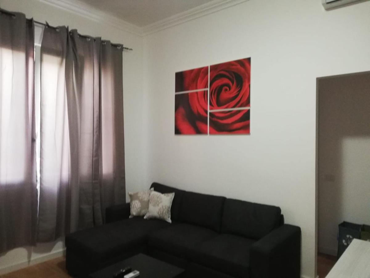 Piazza Colombo-Apartments Санремо Экстерьер фото
