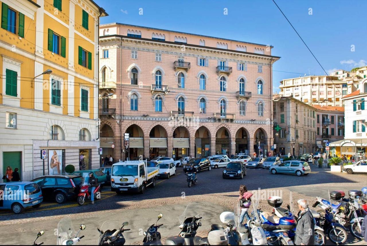 Piazza Colombo-Apartments Санремо Экстерьер фото